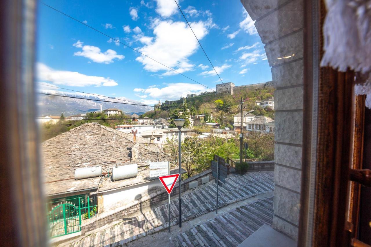 Bed And Breakfast Kotoni Gjirokastër Buitenkant foto