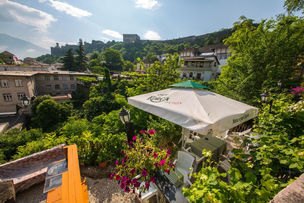 Bed And Breakfast Kotoni Gjirokastër Buitenkant foto