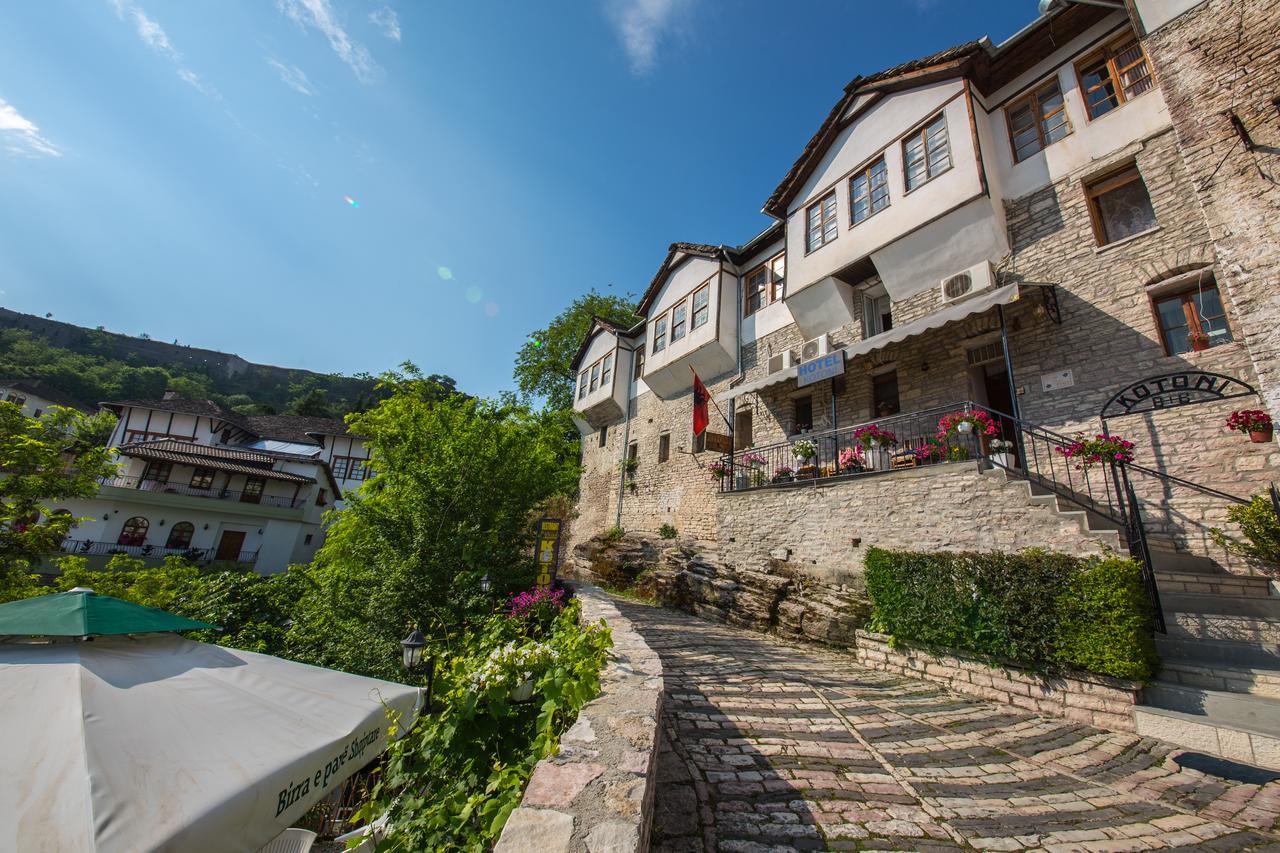 Bed And Breakfast Kotoni Gjirokastër Buitenkant foto
